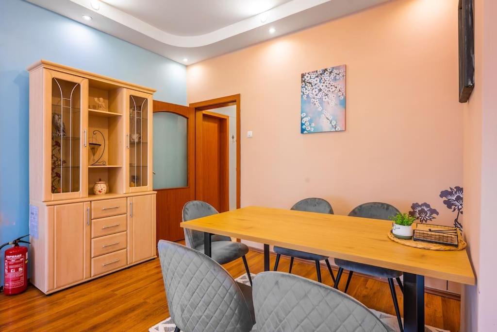 Spacious 3Bd Central Apartment Sofia Buitenkant foto